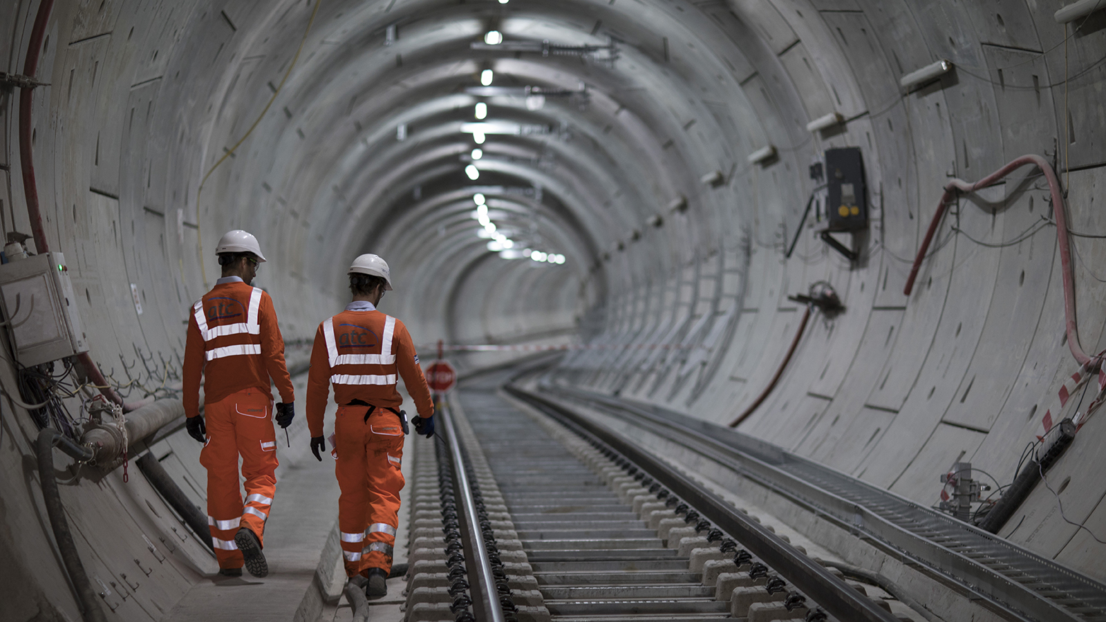 Crossrail ‘Disappointed’ After Revealing It Pays women 1/3 Less Than Men