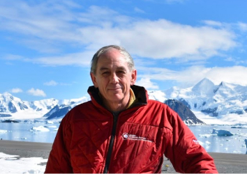 Dr David Hancock profile